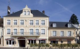 Hotel du Saumon Verneuil Sur Avre